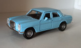 Macheta Mercedes 220 W115 1972 bleu - Welly 1/36, 1:32