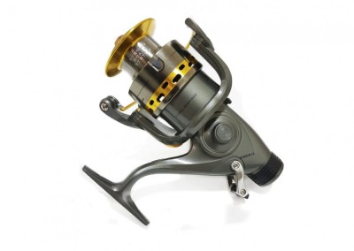 Mulineta crap Diamant Alb KT 5000 9 rulmenti si baitrunner foto