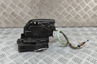 &amp;Icirc;ncuietoare ușă dreapta față BMW X5 F15, F85 2012 OEM: 7477688 23615901 foto