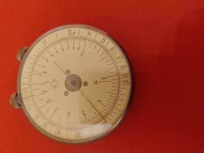 Tempometru, calculator logaritmic circular rusesc &amp;ndash; vintage. Piesă rară pentru colecționari foto