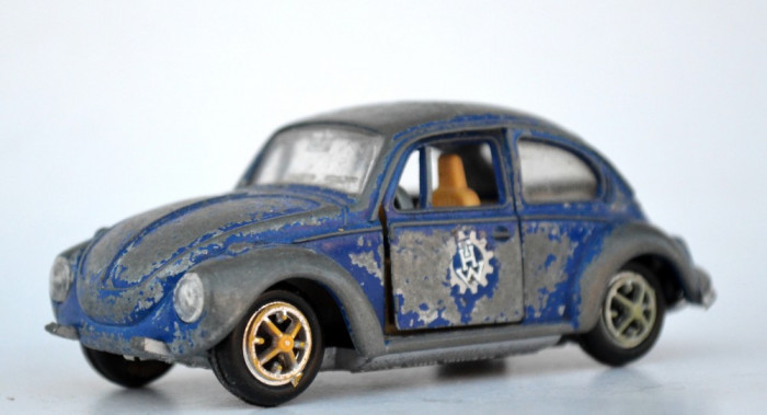 Macheta Gama Mini VW Beetle 1302 1:43 898