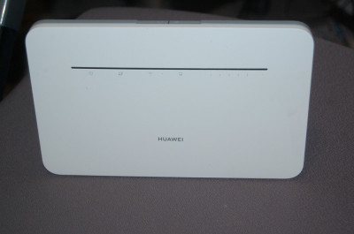 Router 4G+ HUAWEI B535-232 4G+ CAT 7 UP TO 300MBPS liber retea / necodat foto