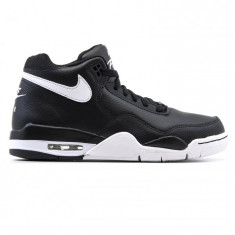 Nike Flight Legacy