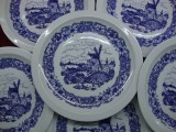 SET / SERVICIU 6 FARFURII INTINSE DIN PORTELAN POLONEZ