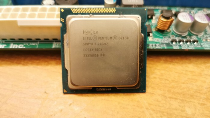 Procesor Intel Pentium B2130 SR0YU 3.20 GHz Socket 1155