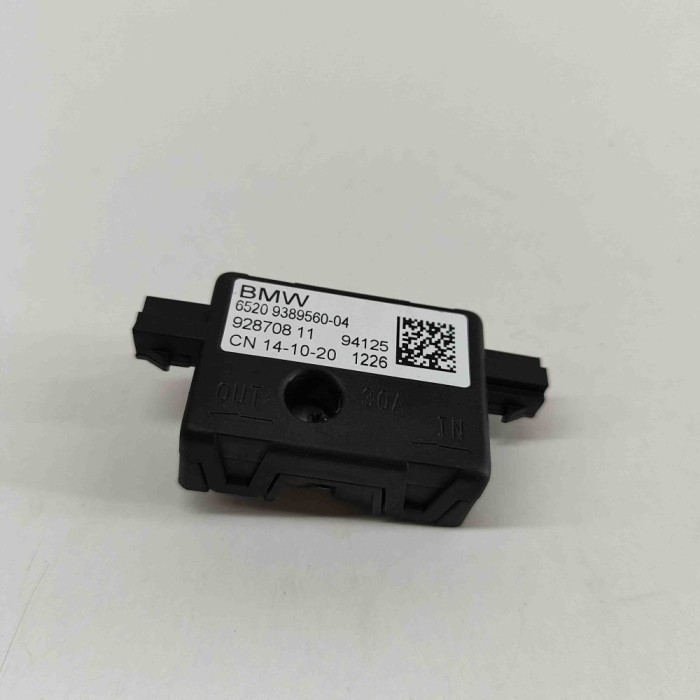 Amplificator de antena BMW X3 G01, F97 2020 OEM: 9389560