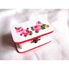 cutie din lemn cu model floral , trandafiri roz si galben 33735