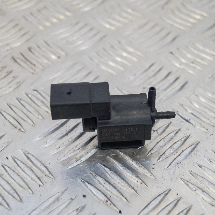 Supapa solenoid AUDI A4 8K2, B8 2010 OEM: 037906283C 2496517