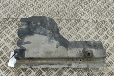 Scut motor st&amp;acirc;nga spate VW TRANSPORTER VI T6 Furgon SGA, SGH 2017 OEM: 7E0825209 | 24864378 foto