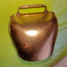 F341-Talanga mijlocie animale metal auriu sunet placut, cristalin.