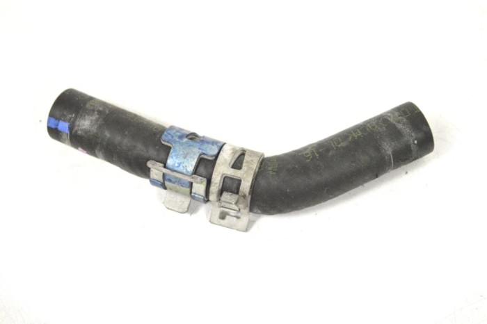 Furtun de lichid de răcire TOYOTA COROLLA Hatchback _E21_ 2021 | 13682463