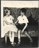 P2490N Copii cu medalii școlare, Rom&acirc;nia, perioada interbelică