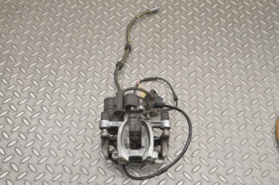 Etrier de fr&amp;acirc;nă dreapta spate BMW 2 Gran Coupe F44 2022 OEM: 1543680 17668918 foto