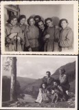 M804N Lot de 2 fotografii v&acirc;nători de munte rom&acirc;ni 1949
