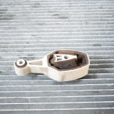PEUGEOT 208 2017 OEM: 9810221880 SKU: 3352352