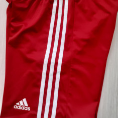 PANTALONI SCURTI ORIGINALI .COPII 10/12 ANI, ADIDAS CLIMACOOL