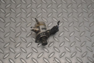 Pompa de combustibil VW GOLF VIII CD1 2022 OEM: Hatchback | 25294741 foto