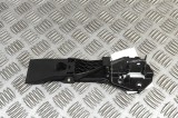 Zăvor de siguranță capota AUDI A6 Avant 4G5, C7, 4GD 2016 OEM: 4G0823480 | 31668080