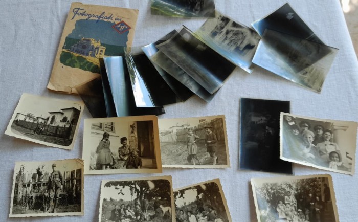 1942 Lot 8 foto SLATINA +11 negative+ plic de epoca, 9x6cm, D1 adnotate jud Olt