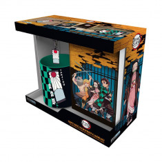 Set Cadou Demon Slayer - Cana 320ml + Breloc + Notebook Tanjiro