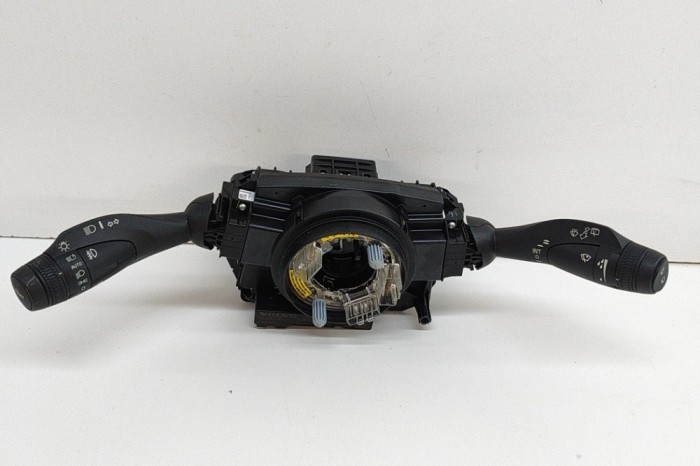 Maneta semnalizare ștergătoare VOLVO V60 II 2020 OEM: 32266030 26391632