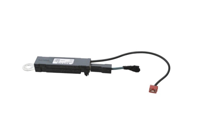 Amplificator de antena VOLVO S90 II 2017 OEM: 31384312 | 24867119