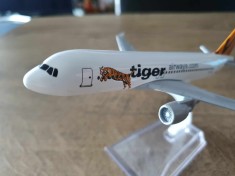 Macheta metalica de avion Tiger Airways| Decoratie| Perfect pt cadou