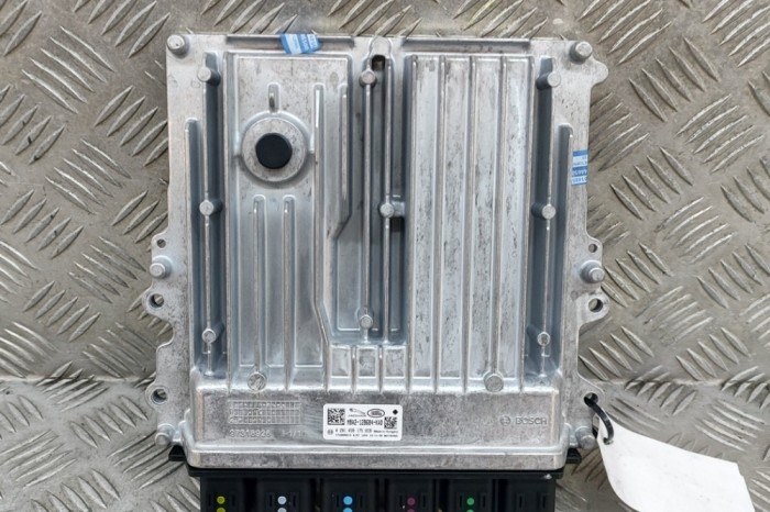 Unitate de control motor LAND ROVER RANGE ROVER SPORT L461 2024 OEM: M8A2-12B684-KAD 29508148