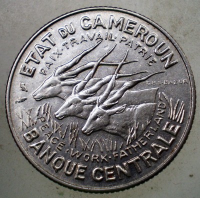 1.920 CAMERUN ETAT DU CAMEROUN 100 FRANCS FRANCI 1966 12g/3mm foto