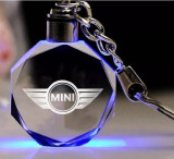 Breloc auto din cristal cu LED - Logo MINI COOPER