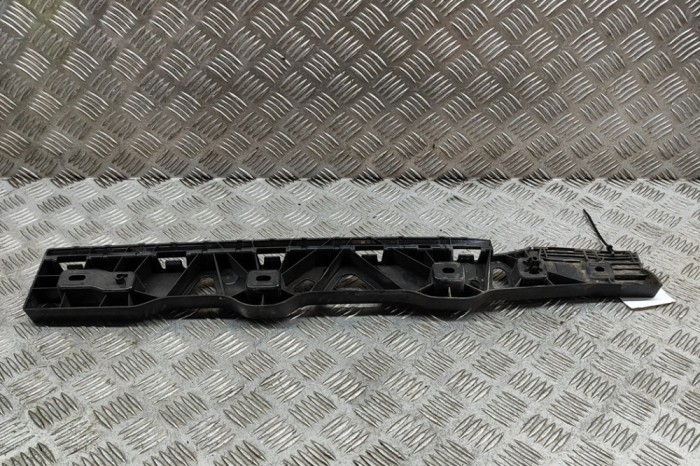Suport prag lateral dreapta spate BMW 7 G11, G12 2014 OEM: 7357140 | 26276319