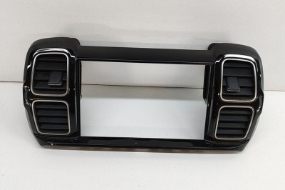 Ornament capac ecran navigație CITRO&amp;Euml;N C5 AIRCROSS 2021 OEM: 9817076477,9817118277,9817118477 27764143 foto