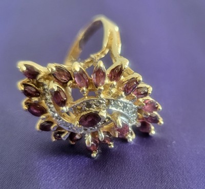 Inel deosebit si spectaculos aur galben 14K cu rubine si diamante, marime medie foto