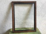 arta / design / vintage - Rama deosebita din lemn pentru fotografii sau diverse lucruri !