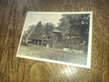 FOTOGRAFIE INTERBELICA, CCA 1925 *** TEMATICA CASA TARANEASCA SI TROITA