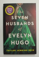 THE SEVEN HUSBANDS OF EVELYN HUGO by TAYLOR JENKINS REID , 2021 foto