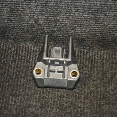 Senzor de impact dreapta față TOYOTA RAV 4 II _A2_ 2004 OEM: 89173-45050
