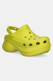 Crocs papuci Classic Bae Clog W femei, culoarea verde, cu platforma, 206302.312