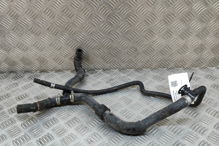 Furtun de lichid de răcire LEXUS RX _L2_ 2019 30373963