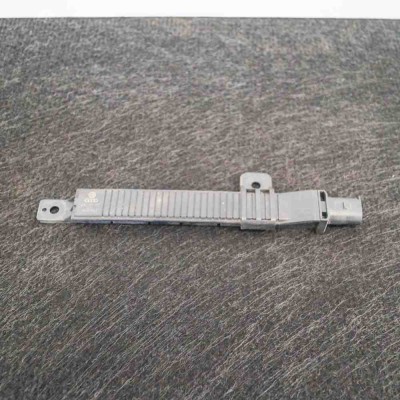 Amplificator de antena AUDI A8 D2 4D2, 4D8 2001 OEM: 4D0907277 foto