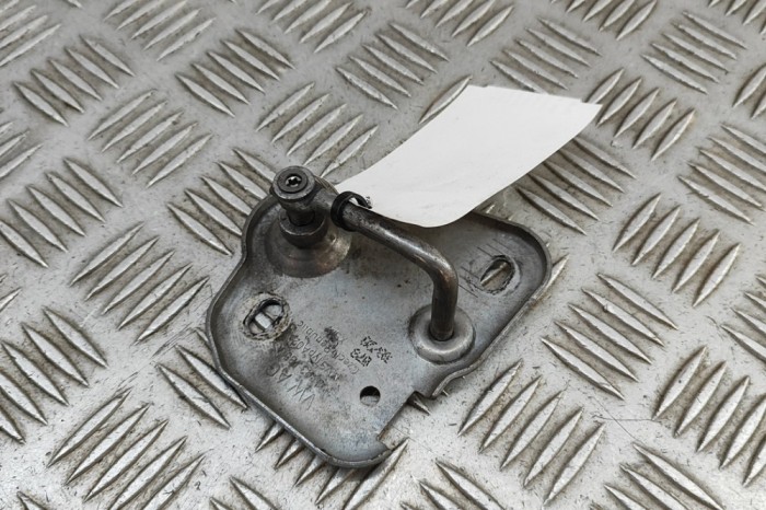 Zăvor de siguranță capota SKODA SUPERB III Estate 3V5 2021 OEM: 3V0823185A | 31890503
