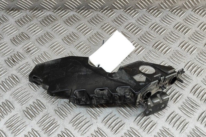 Suport bara de protecție dreapta față VW TIGUAN AD1 2021 OEM: 5NA807050B 25572852