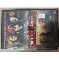 Cauti Piratii Din Caraibe 2 Cufarul Omului Mort Film Dvd Original Ca Nou Vezi Oferta Pe Okazii Ro