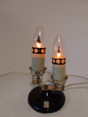 Lampa / veioza de seara, veche, vintage URSS Lviv (Ucraina), anii 70, tip lumanare in vant, cu 2 brate lumanari, functionala, stil Retro