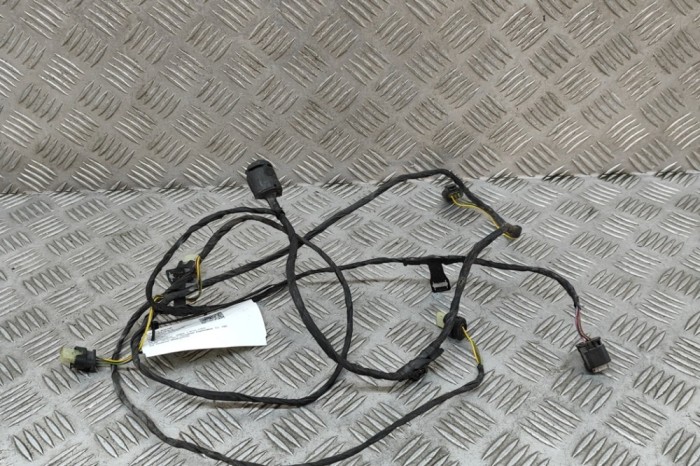 Cablaj senzor de parcare spate BMW 7 F01, F02 2011 OEM: 9199246 28430454