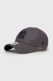 New Era șapcă culoarea gri, cu imprimeu 12523906-DKGREY