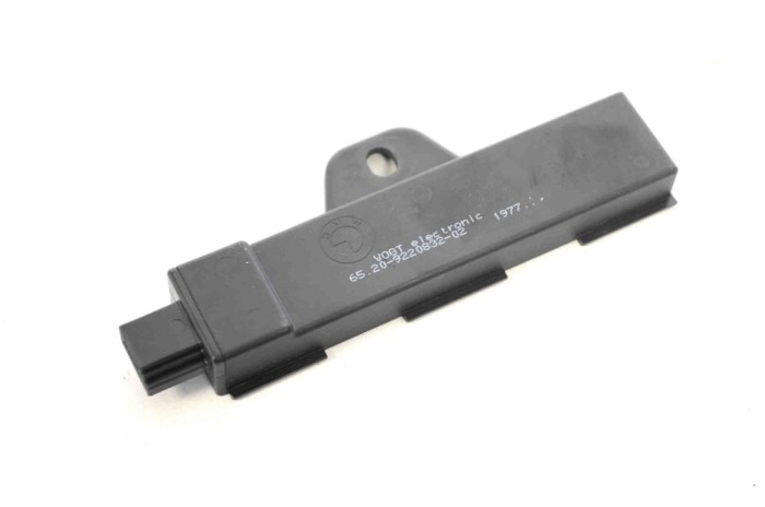 Amplificator de antena BMW 2 Gran Tourer F46 2015 OEM: 9220832