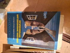 Strada dughenelor &icirc;ntunecate vintage