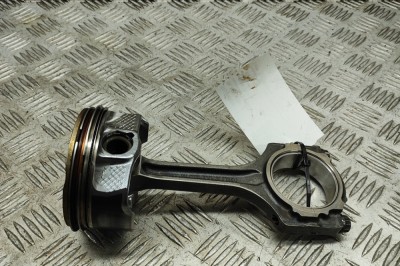 Piston FORD USA MUSTANG Coupe 2017 OEM: JR3E-6110-AD,CR3E-6200-B1A 30825395 foto