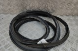 Garnitura de cauciuc haion VW TOUAREG 7P5 2011 OEM: 7P6827705A 27185148